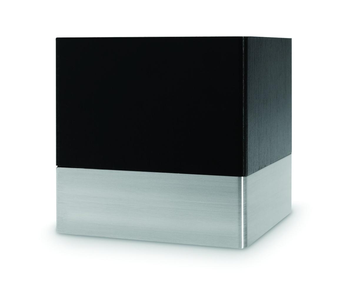 Ferhyrndur fótur, svartur